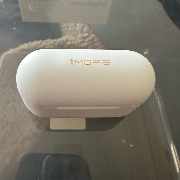 1MORE Evo Earbuds with noise cancellation - Picture 5 of 5